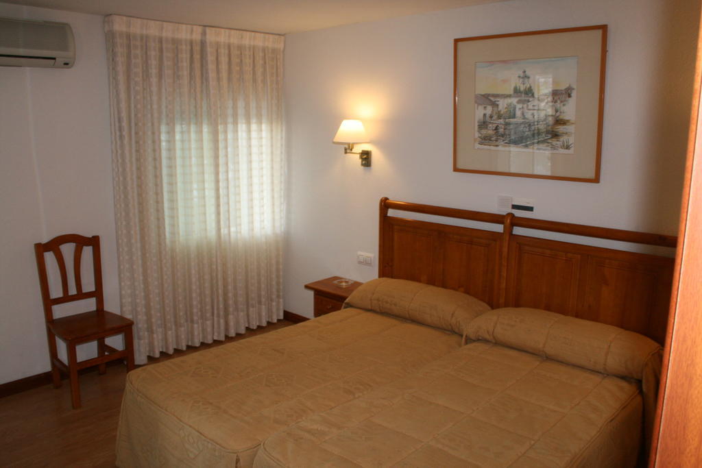 Hotel Rural Mariblanca Саседон Экстерьер фото