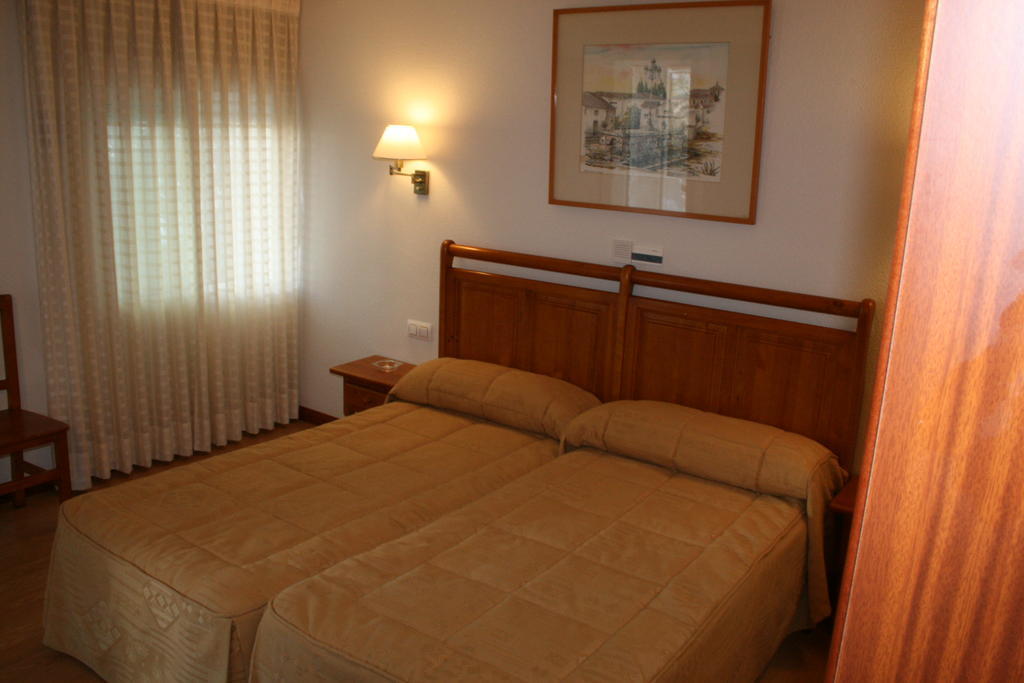 Hotel Rural Mariblanca Саседон Экстерьер фото
